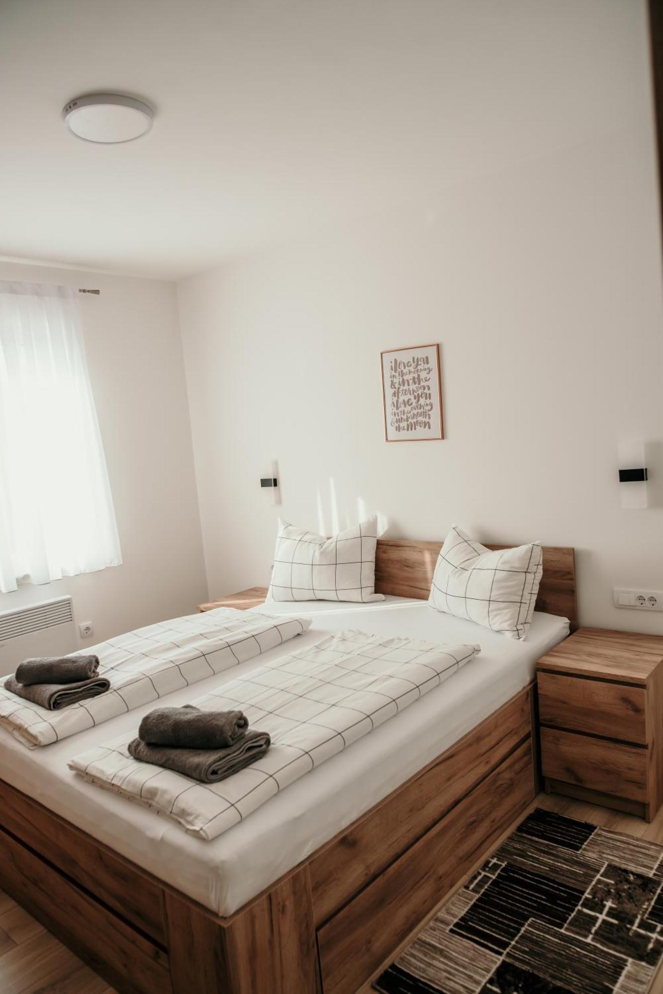 Apartman Krznaric Zupanja Buitenkant foto